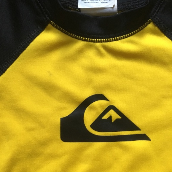 6-9mon Boys Quiksilver rash guard bathing suit top - Picture 2 of 2